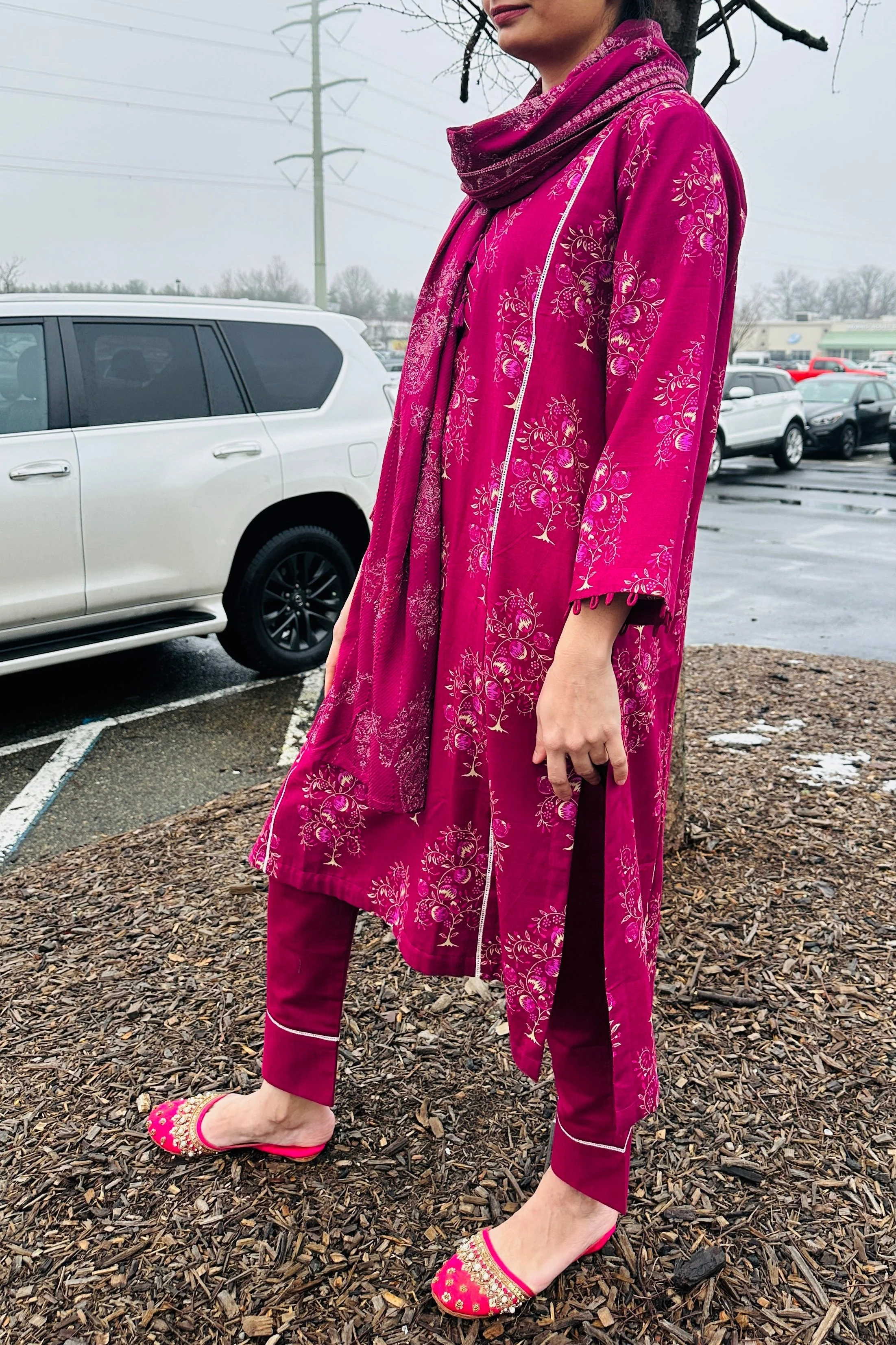 Gul Ahmed Stitched 3 Piece Linen CV#42010 J(82) - Image 3