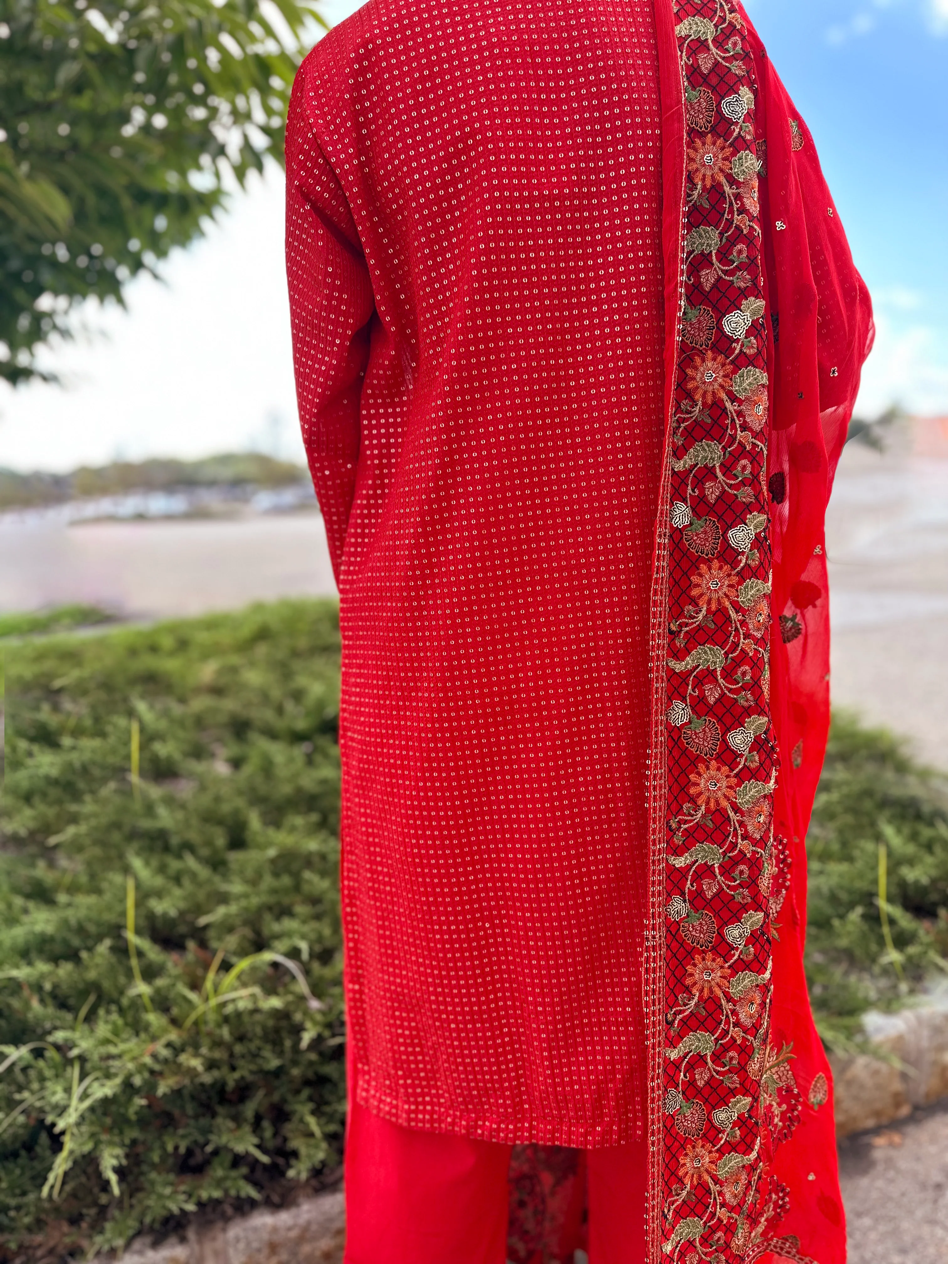 Gul Ahmed Stitched Lawn 3 Piece 2022 PM#414 NJ (ext1) - Image 3