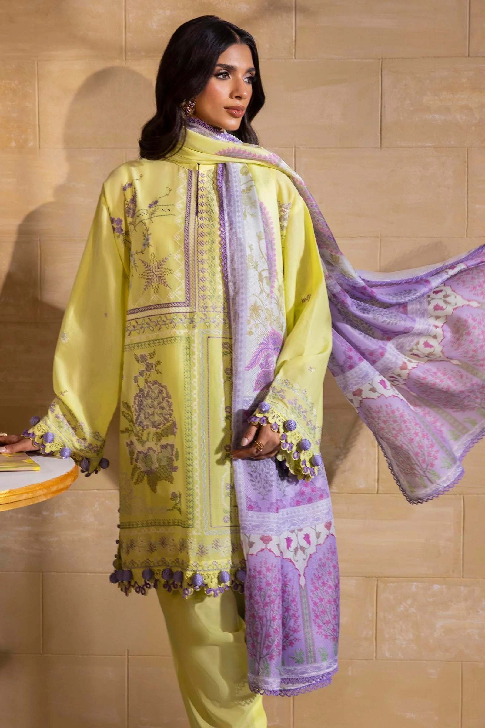 Sana Safinaz Stitched Festive 3 Piece MUZ25-018B J(99) - Image 3