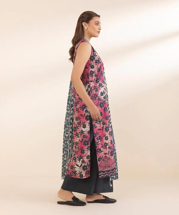 Sapphire Stitched Lawn U3PEDY25V038 - Image 4